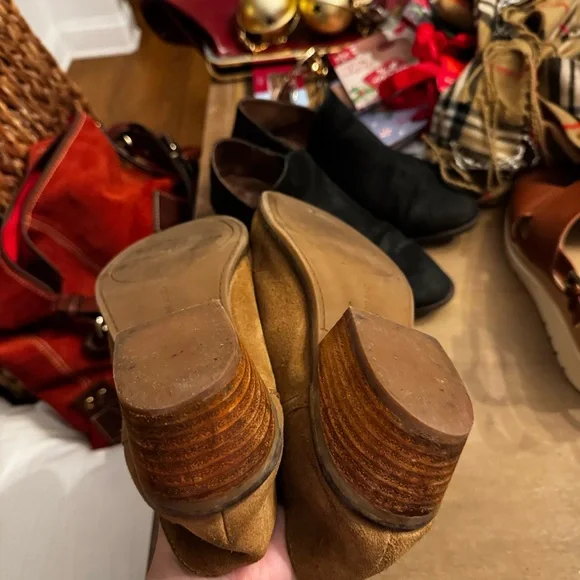 Lucky Brand Brown Suede Ankle Booties - Picture 4 of 5